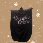 Vampire diares hooded blanket