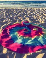 beach mat (tye dye)