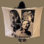 Hooded Blanket (Taylor Swift)