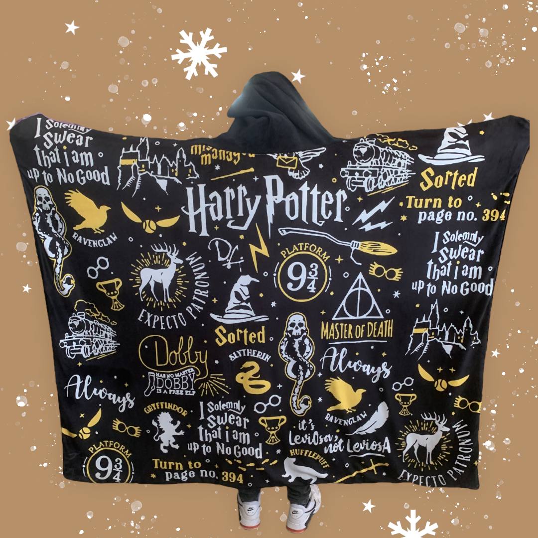 photo_89_2023-11-07_01-43-02 Hooded Blanket (Harry Potter) - Image 1